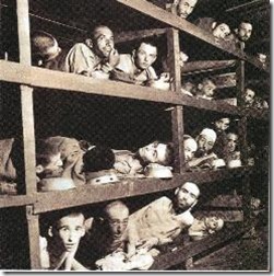 judeus num campo de concentração